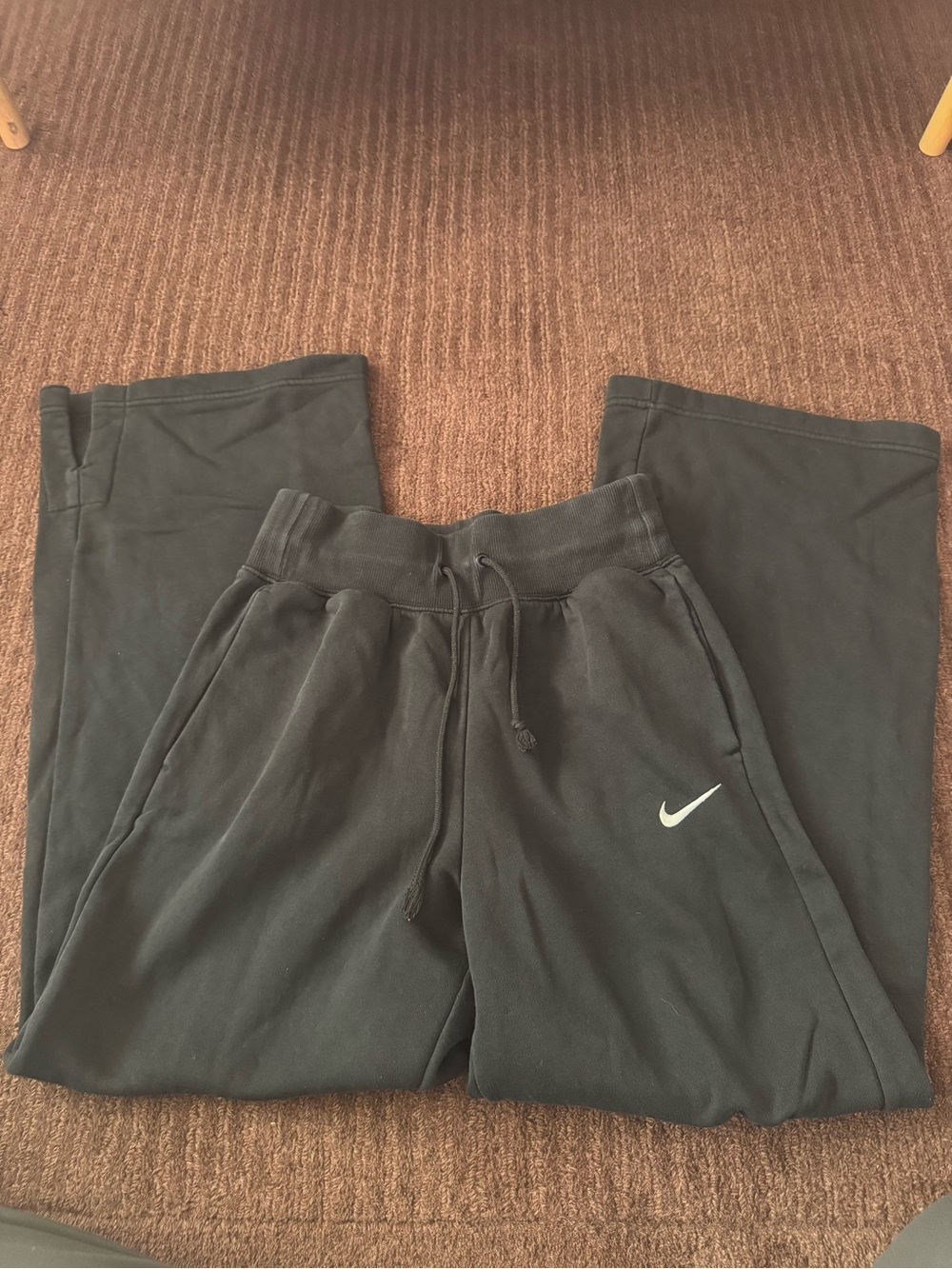 Nike | Wide Leg Sweatpants